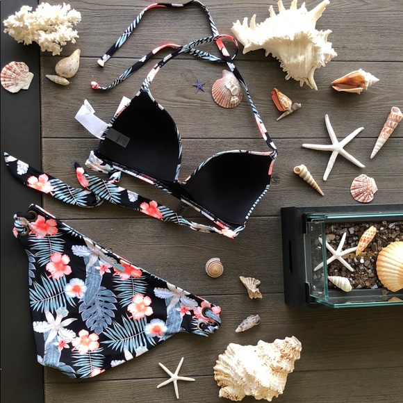 🌴🌼ROXY- BIKINI SET🌼🌴 - Picture 6 of 8